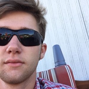 Meet your Posher, Caleb